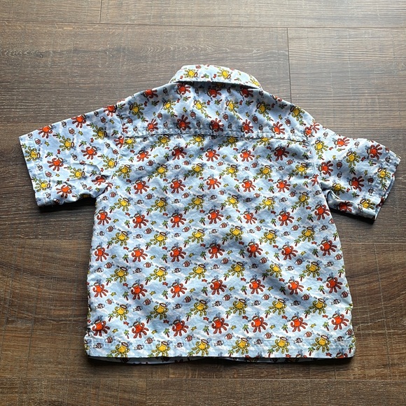 Shortsleeved Button Down - Picture 3 of 5